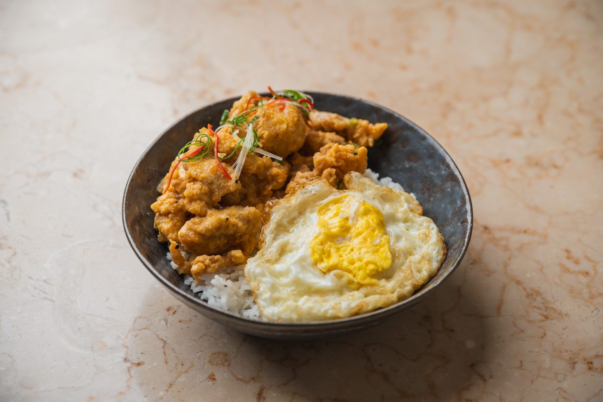 Nasi Chicken Salted Egg